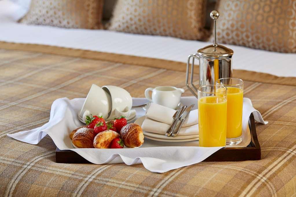 Macdonald Hill Valley Hotel, & Golf 4*